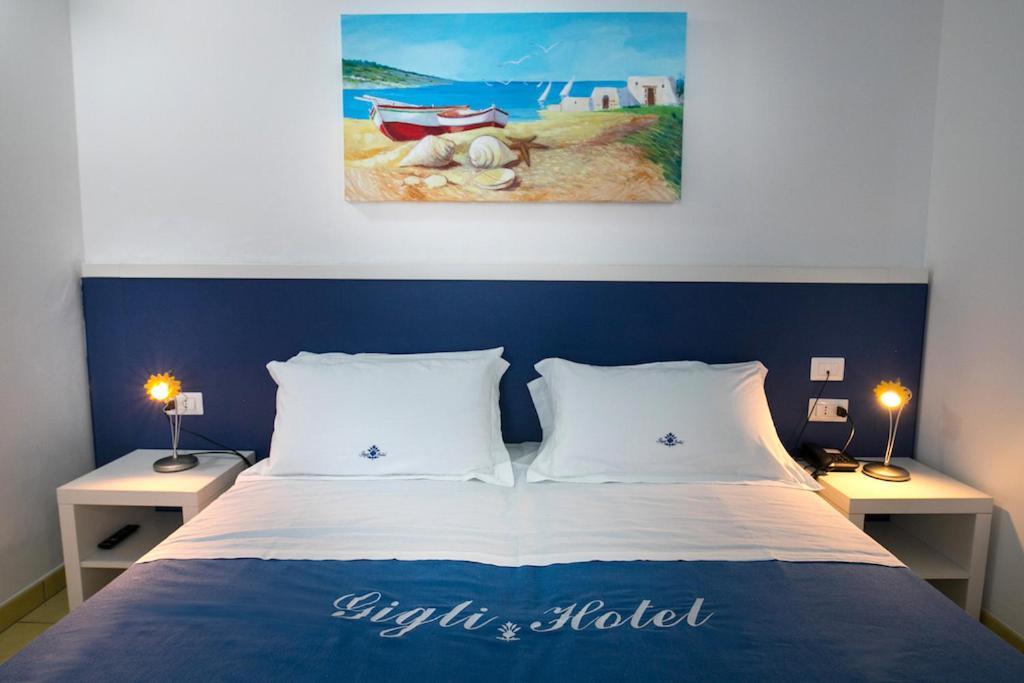 Gigli Hotel Salento マリーナ・ディ・ペスコルーゼ エクステリア 写真