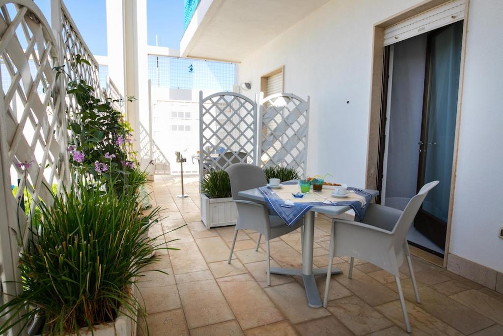Gigli Hotel Salento マリーナ・ディ・ペスコルーゼ エクステリア 写真